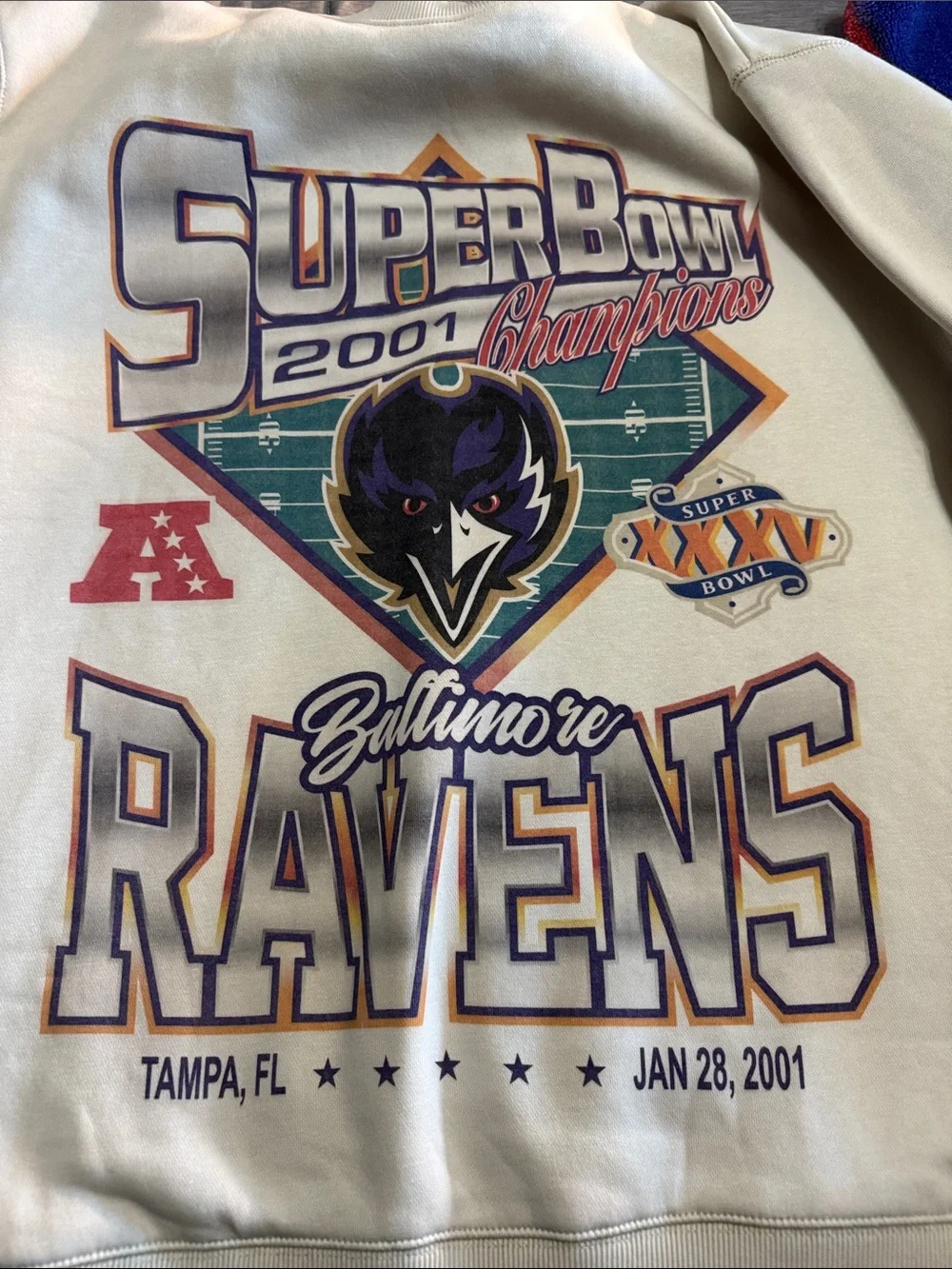 New Era Baltimore Ravens Cream Super Bowl 2001 Graphic Crewneck